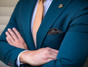 Arbiter elegancji - co to znaczy? Skąd się wzięła nazwa i jakie ma dziś znaczenie