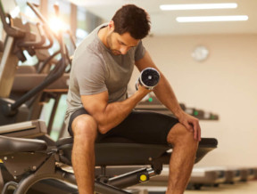Trening siłowy – must have zadbanego mężczyzny