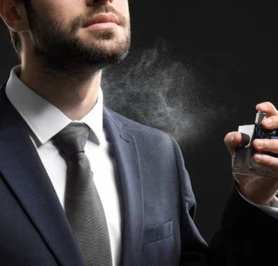Jak dobrać perfumy do stylizacji? Zbiór porad oraz inspiracji