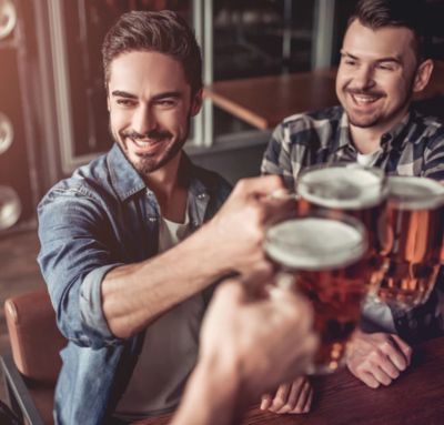 7 pomysłów na prezent dla przyjaciela. Bo przyjaźń trzeba celebrować!