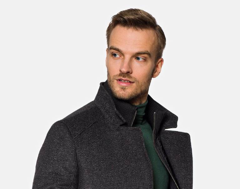 Elegancki szary płaszcz – 3 stylizacje na różne okazje