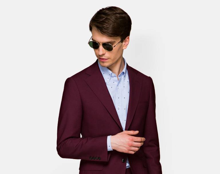 Za duży garnitur lub za mała marynarka? 5 rad stylisty, jak tego uniknąć