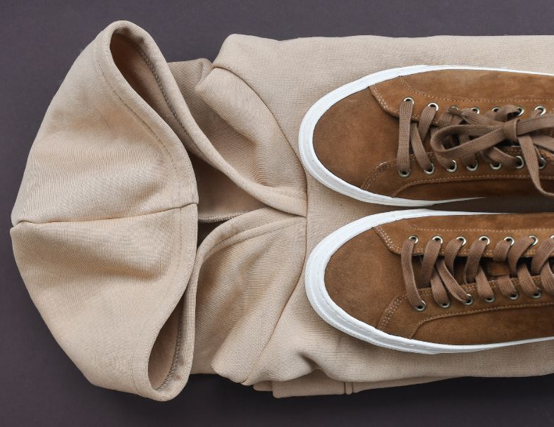 Zamszowe sneakersy – hit nadchodzącego sezonu!