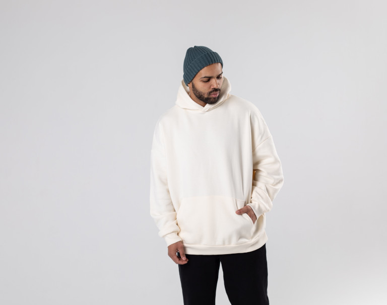 Bluza dresowa w stylizacjach? Sprawdź pomysły od Lancerto!
