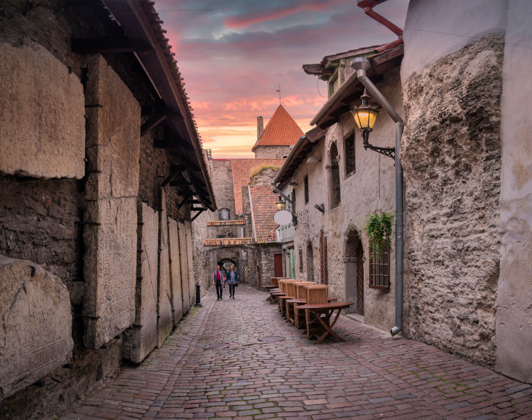 Kierunek wyjazdu Estonia? Sprawdź, co ze sobą zabrać!