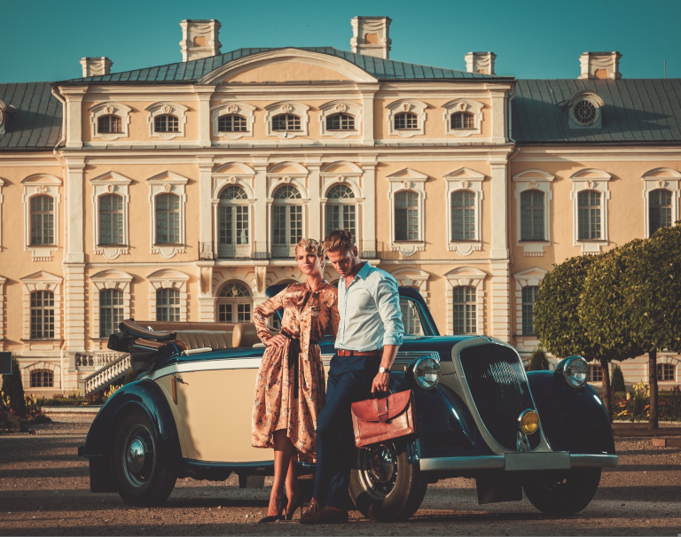 Poznaj szalone lata 60. – zainspiruj się rewolucyjną modą sprzed lat!