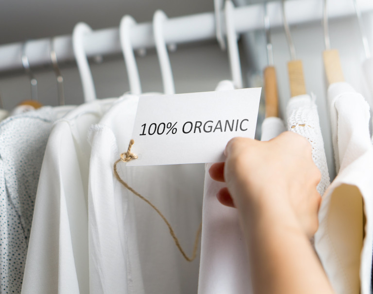 Zrównoważona moda okiem Lancerto – poznaj ubrania z dobrym składem 
