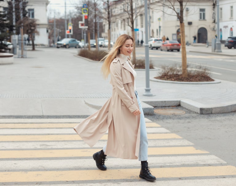 Jane Birkin – styl ikony i muzy projektantów