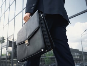 Jaki plecak dla mężczyzny będzie najlepszy do pracy? A może torba?