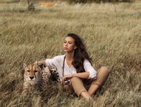 Styl safari – letnia moda inspirowana afrykańską sawanną!