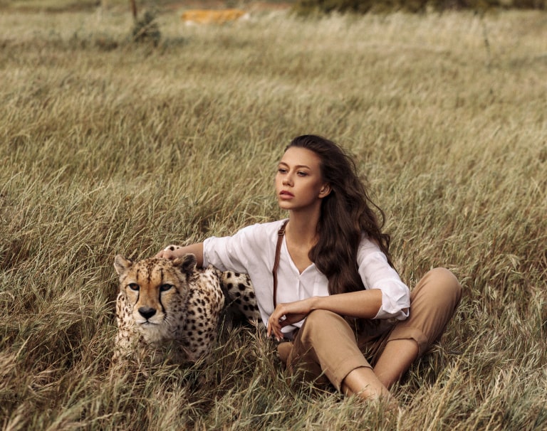 Styl safari – letnia moda inspirowana afrykańską sawanną!