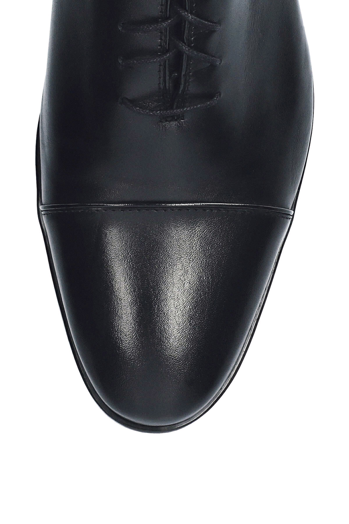 Buty James